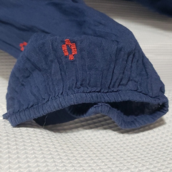 Nine West Jeans. Navy Blue Relaxed Tie Front Blouse w/ Red Embroidery EUC  SZ M - Picture 4 of 14